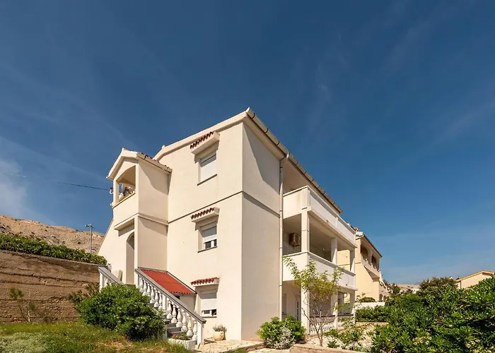 Gorgeous In Pag With Wifi Apartman *