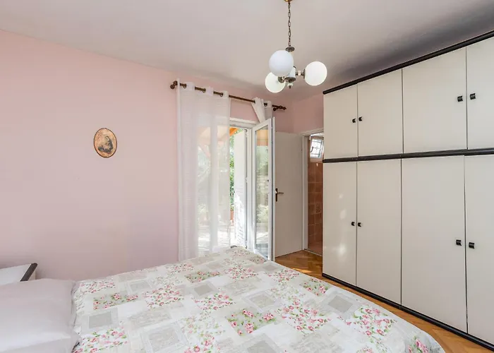 Gorgeous In Pag With Wifi *